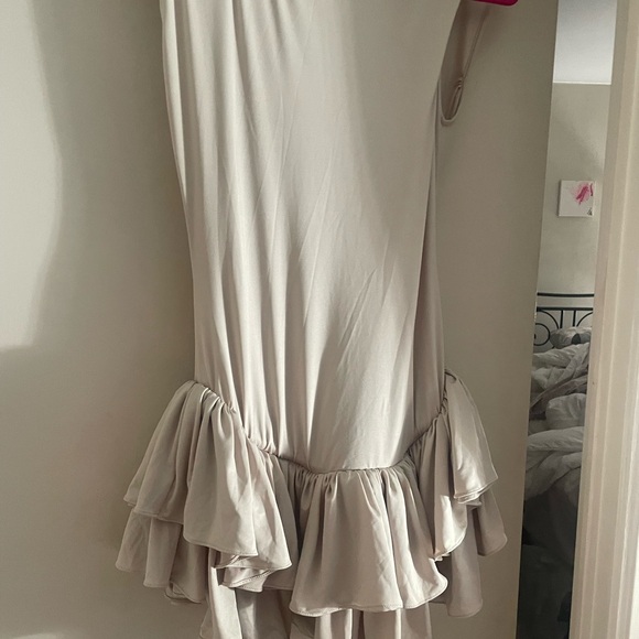 NWT BELLE THE LABEL CREAM BALLERINA DRESS (Sold Out) - Picture 5 of 5
